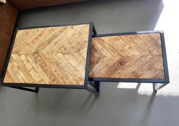 Salontafel set staal met visgraat  beschikbaar voor biedingen