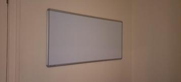 whiteboard Sam Creative beschikbaar voor biedingen