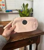 Nieuw: beige etui van isabel bernard met velvet stof, Sieraden, Tassen en Uiterlijk, Tassen | Damestassen, Ophalen of Verzenden