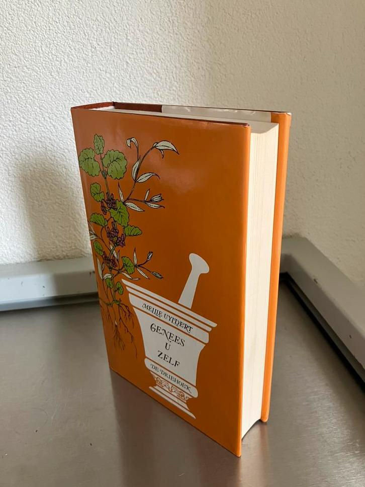 Mellie Uyldert - Genees U Zelf, Boeken, Esoterie en Spiritualiteit, Zo goed als nieuw, Achtergrond en Informatie, Overige onderwerpen