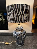 Delfts blauwe lamp met zebraprint lampenkap, Ophalen, Gebruikt, Blauw, Rond