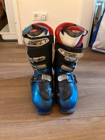 Atomic Skischoenen 347mm beschikbaar voor biedingen