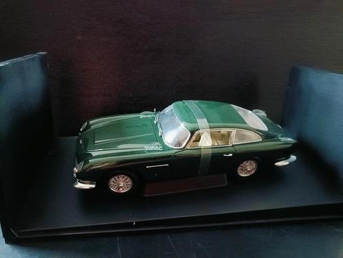1:18 Aston Martin DB5 AUTOart, Hobby en Vrije tijd, Modelauto's | 1:18, Nieuw, Auto, Autoart, Ophalen of Verzenden