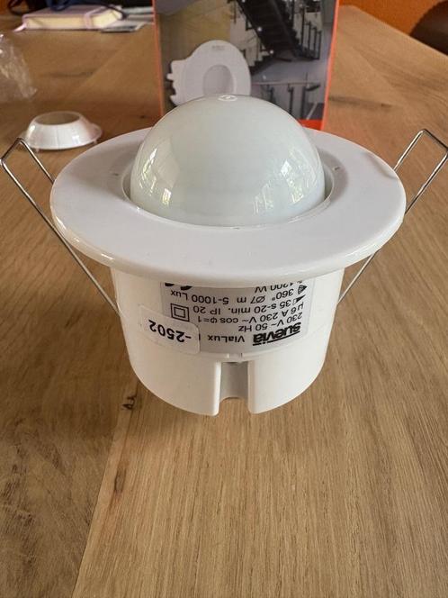 PIR bewegingssensor, bewegingsmelder  NIEUW, Huis en Inrichting, Lampen | Overige, Nieuw, Ophalen of Verzenden