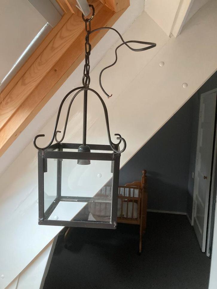 IJzeren hanglamp met ruitjes, Huis en Inrichting, Lampen | Hanglampen, Gebruikt, Minder dan 50 cm, Glas, Metaal, Ophalen of Verzenden