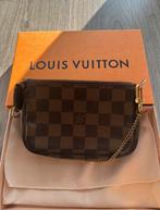 Louis Vuitton Damier Mini Pochette Accessoires, Sieraden, Tassen en Uiterlijk, Tassen | Damestassen, Ophalen of Verzenden, Zo goed als nieuw