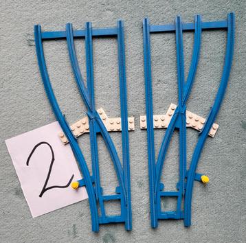Lego trein 4,5 Volt blauwe rails wissels (hand bediend) (2) beschikbaar voor biedingen