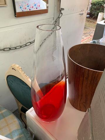 Vaas mooie Scandinavische vaas in goede staat beschikbaar voor biedingen