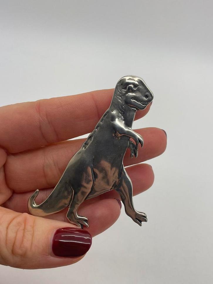 Z548 Prachtige zilveren broche dinosaurus, Sieraden, Tassen en Uiterlijk, Broches, Zilver, Zilver, 7 tot 10 cm, Ophalen of Verzenden