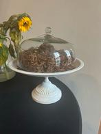 Decoratieve stolp met witte voet, Ophalen, Gebruikt