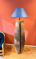 Bijzondere staande vloerlamp - hout met blauwe kap, Ophalen, Klassiek, Zo goed als nieuw, 150 tot 200 cm