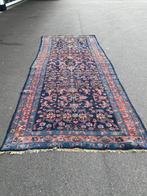 Perzisch langwerpig kleed – vintage Malayer stijl, Antiek en Kunst, Ophalen