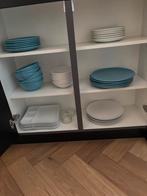 Wit-blauwe bordenset IKEA + gourmet – bieden, Huis en Inrichting, Keuken | Servies, Ophalen of Verzenden, Gebruikt, Overige stijlen