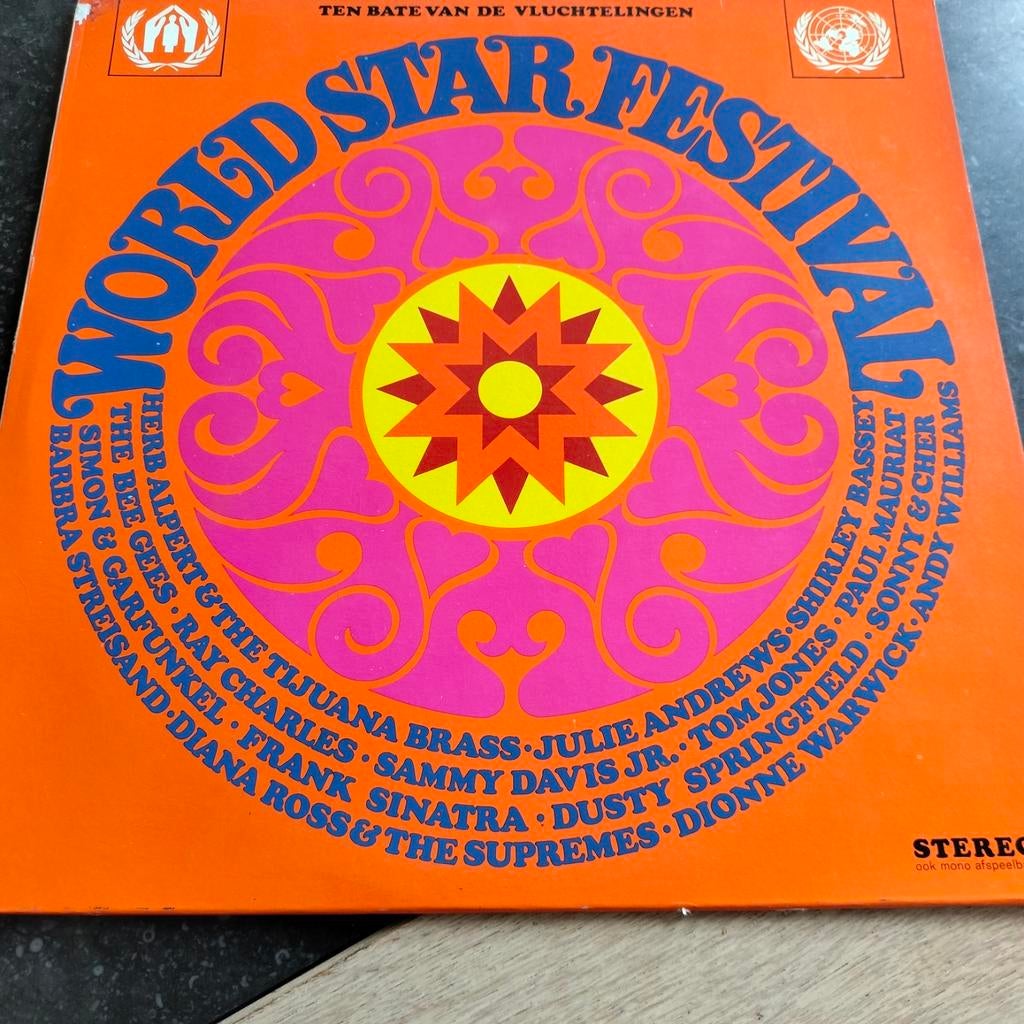 World star festival ten bate van de vluchtelingen, Ophalen of Verzenden, Zo goed als nieuw, 12 inch
