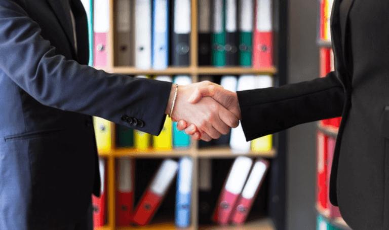 Externe vervoersmanager – Hulp bij NIWO-vergunning, Diensten en Vakmensen, Koeriers, Chauffeurs en Taxi's, Koeriersdiensten
