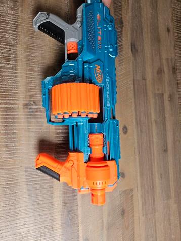 Nerf Elite 2.0 Shockwave RD-15 Blaster beschikbaar voor biedingen
