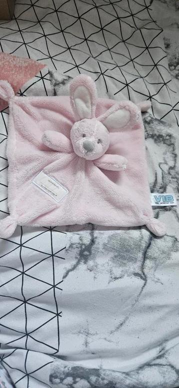 VIB Knuffeldoekje Konijn Lichtroze beschikbaar voor biedingen