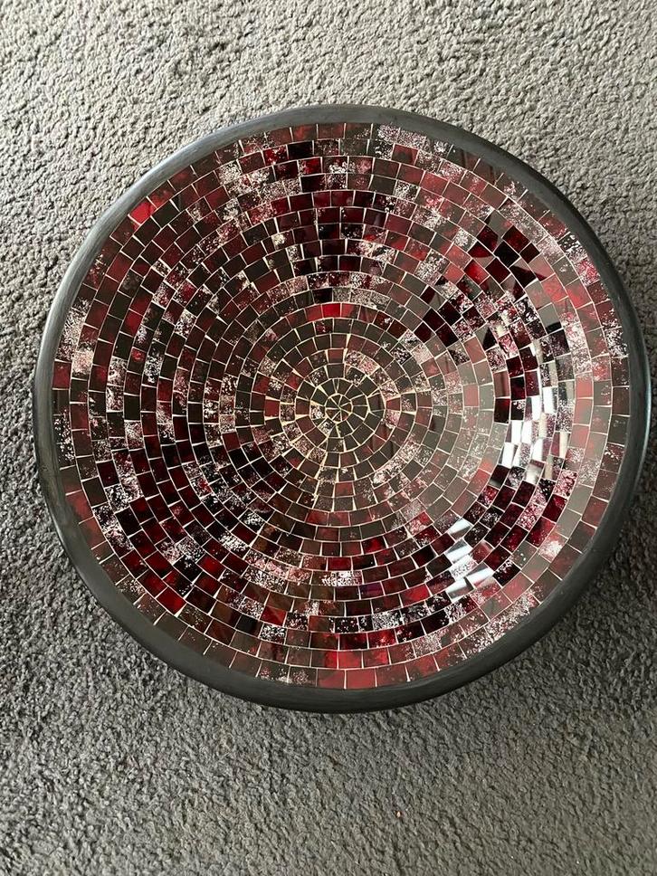 Mozaïek Schaal Wereldwinkel - Bordeaux/Zwart, Huis en Inrichting, Woonaccessoires | Schalen en Manden, Gebruikt, Schaal, Rond