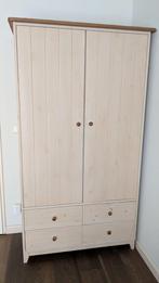 MOET WEG: Ruime houten kast met lades en planken, Gebruikt, 100 tot 150 cm, Landelijk, 150 tot 200 cm