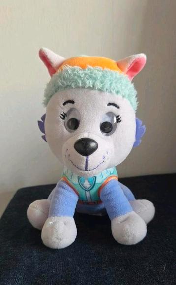 Paw Patrol Everest Knuffel +/- 20cm beschikbaar voor biedingen