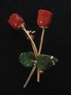 vintage SWOBODA Broche ~ KORAAL roosjes JADE blad ~ Verguld, Ophalen of Verzenden, Overige materialen, Broche, Verguld