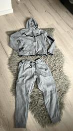 Nike Tech 158-170, Gebruikt, Ophalen of Verzenden, Setje, Nike