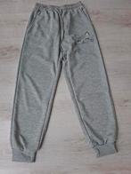 Dames nieuwe grijze joggingbroek kat, Kleding | Dames, Huispakken, Ophalen of Verzenden, Nieuw, Maat 38/40 (M), Grijs
