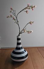 Zebra Vaas met zijde bloesem tak., Overige kleuren, Verzenden, Minder dan 50 cm, Glas