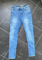 Blauwe jeans Clockhouse, Ophalen of Verzenden, Zo goed als nieuw, Blauw, W30 - W32 (confectie 38/40)