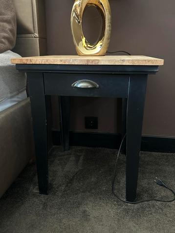 2x Nachtkastje/Bijzettafel - Hout & Zwart beschikbaar voor biedingen