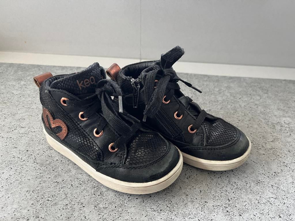 Keq schoenen mt 25 zwart met goud, Gebruikt, Meisje, Schoenen, Ophalen of Verzenden