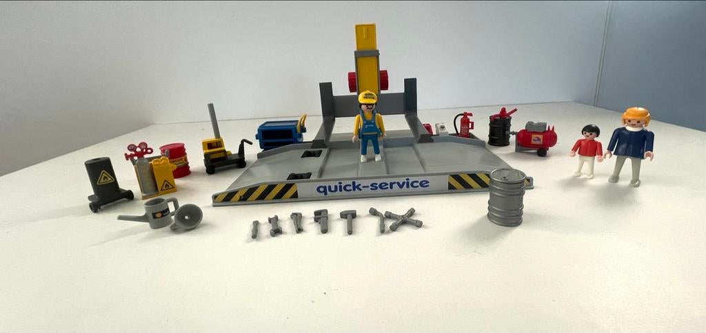 Playmobil Garage met Figuren en Accessoires, Ophalen of Verzenden, Gebruikt, Jongen of Meisje