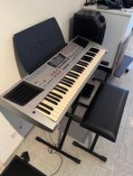 keyboard, Muziek en Instrumenten, Keyboards, 61 toetsen, Zo goed als nieuw, Met standaard, Ophalen