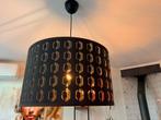 Mooie zwarte lampenkap met patroon, Huis en Inrichting, Lampen | Hanglampen, Ophalen, Zo goed als nieuw, Metaal, Minder dan 50 cm