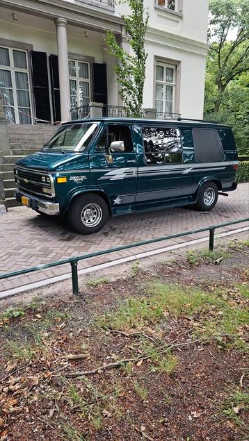 Chevy van g20 starcraft op lpg  beschikbaar voor biedingen