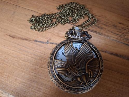 Prachtig adelaar zakhorloge, Verzamelen, Overige Verzamelen, Zo goed als nieuw, Ophalen of Verzenden