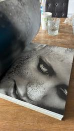 Russell James teNeues boek zonder stofcover, Ophalen of Verzenden, Zo goed als nieuw