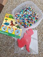 Strijkkralen set met boekje en dino voorbeeld, Ophalen of Verzenden, Gebruikt, Materiaal