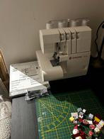 Singer Lockmachine - Zo goed als nieuw!, Hobby en Vrije tijd, Naaimachines en Toebehoren, Ophalen, Zo goed als nieuw, Lockmachine