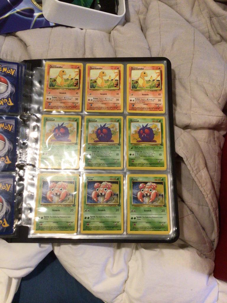 map met oude pokemon kaarten, Ophalen, Zo goed als nieuw, Meerdere kaarten