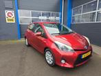 Toyota YARIS 1.5 full hybrid Aspiration met TREKHAAK en CAME, Auto's, Euro 5, 1497 cc, Gebruikt, 4 cilinders