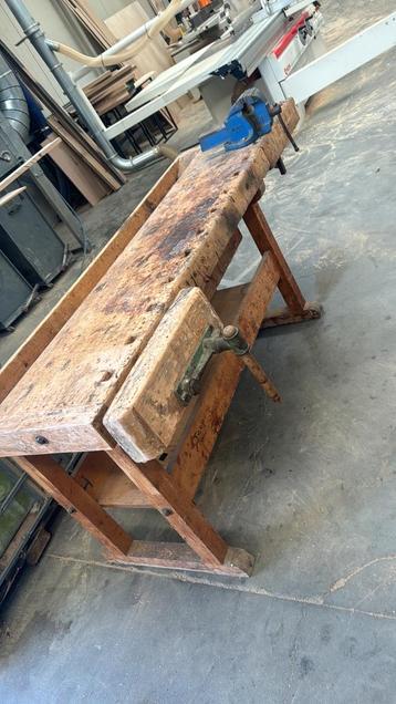 Gezocht: oude eiken meubelen | noord nederland beschikbaar voor biedingen