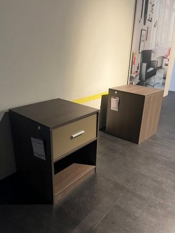Slizing Kasten - Nachtkastje - 2 stuks beschikbaar voor biedingen