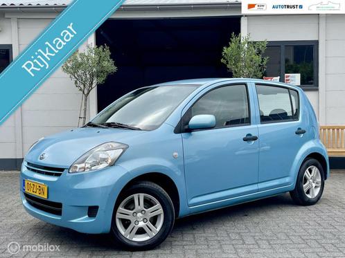 Daihatsu Sirion 2 1.3-16V Comfort AUTOMAAT|RIJKLAAR|NWE APK!, Auto's, Daihatsu, Bedrijf, Te koop, Sirion, ABS, Airbags, Alarm