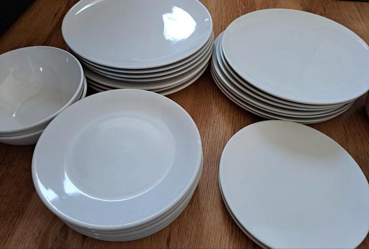 HEMA en IKEA wit servies, Huis en Inrichting, Keuken | Servies, Ophalen of Verzenden