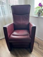 Prominent sta op stoel bordeaux leer, Huis en Inrichting, Fauteuils, Ophalen, Gebruikt, 50 tot 75 cm, Leer