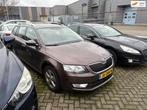 Skoda Octavia Combi 1.4 TSI Greentech Style EXPORT, Auto's, Skoda, Voorwielaandrijving, Gebruikt, Euro 6, 4 cilinders