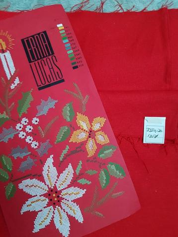 Kerstkleed borduren (rond) beschikbaar voor biedingen