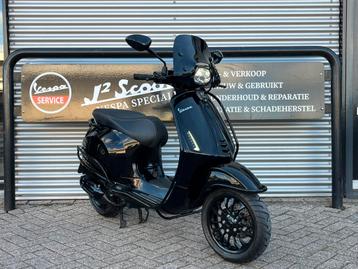 Vespa Sprint Black on Black Brom 2019 8777 km 1 eig GARANTIE beschikbaar voor biedingen