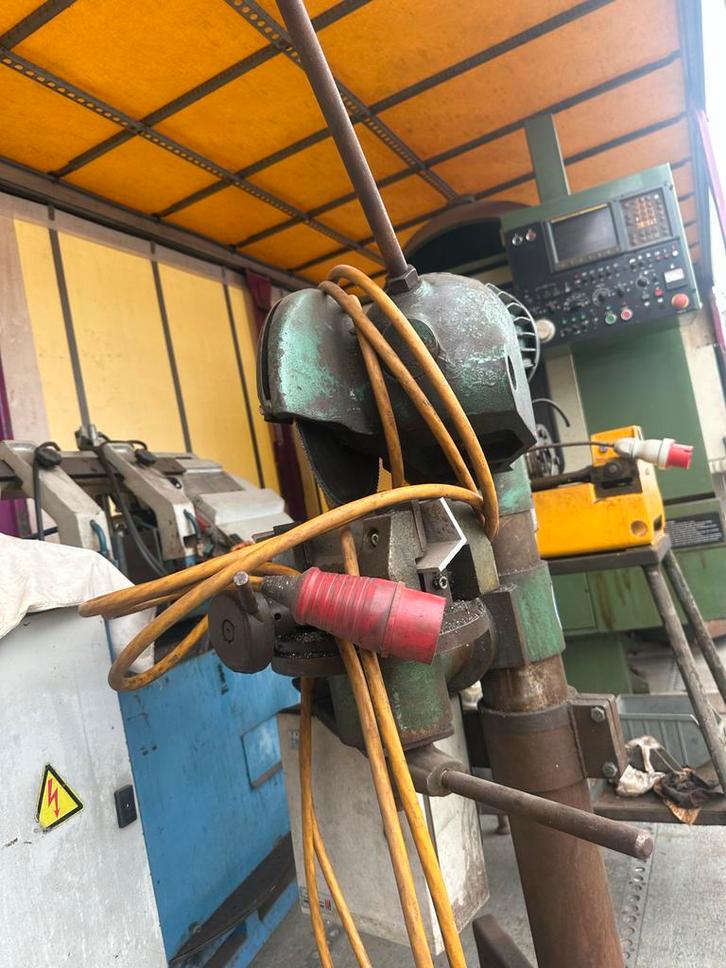 Metaal Afkortzaag / Lintzaag, Zakelijke goederen, Machines en Bouw | Industrie en Techniek, Ophalen